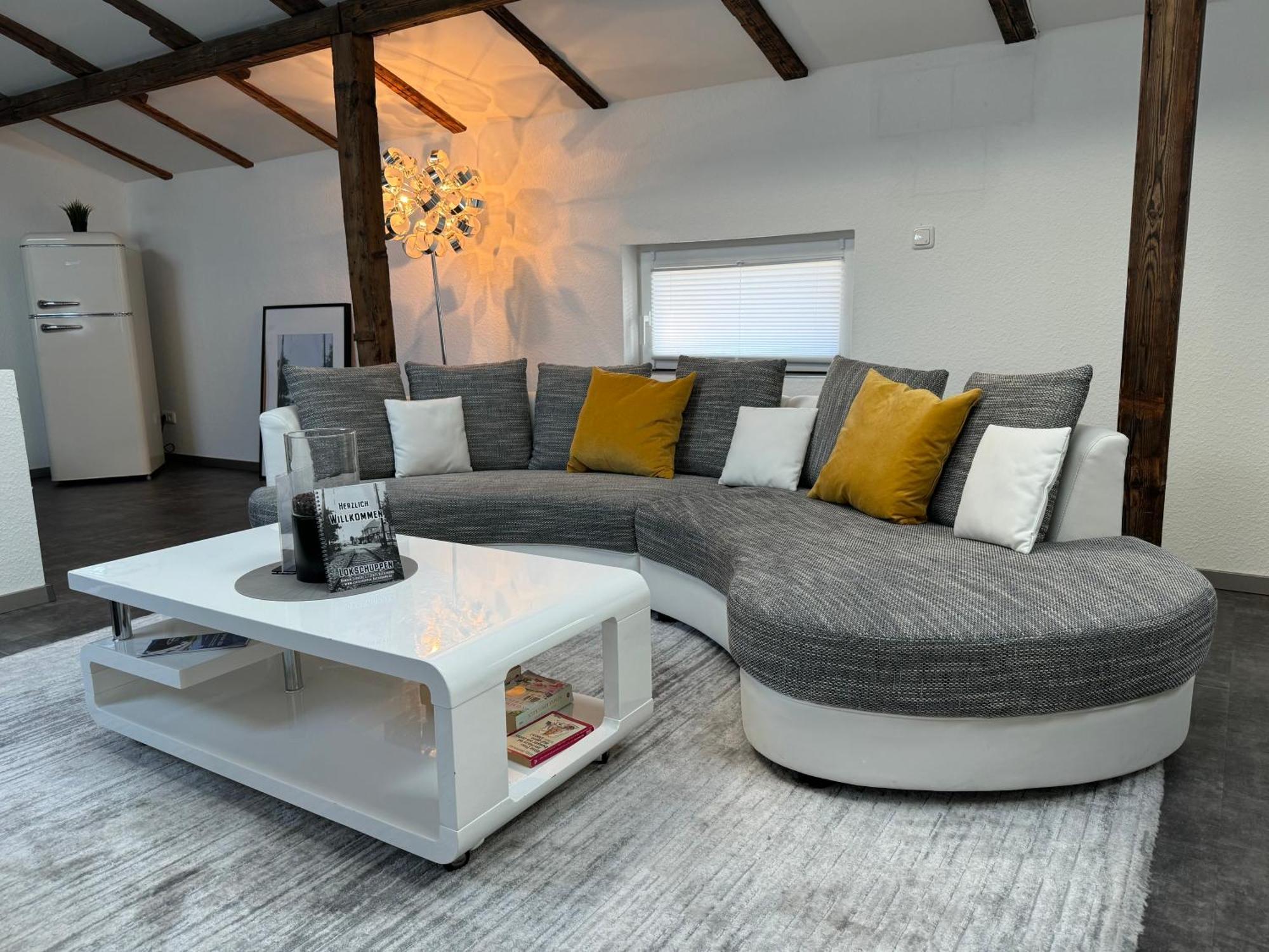 Gleis 13 - The Loft Im Ehemaligen Lokschuppen Lejlighed Bückeburg Eksteriør billede